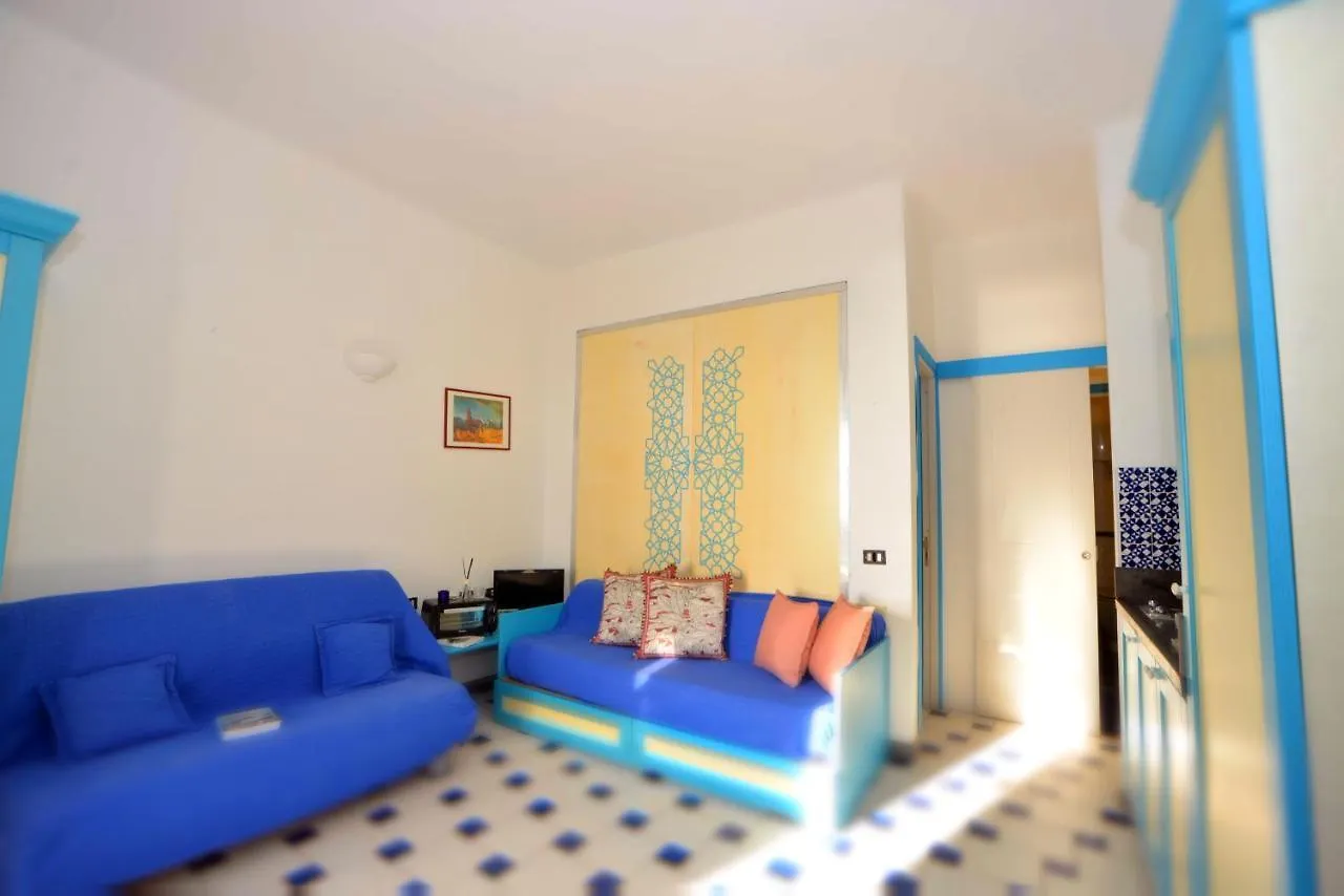 Lodge Dammusi Al Tramonto Villa Siba Italy